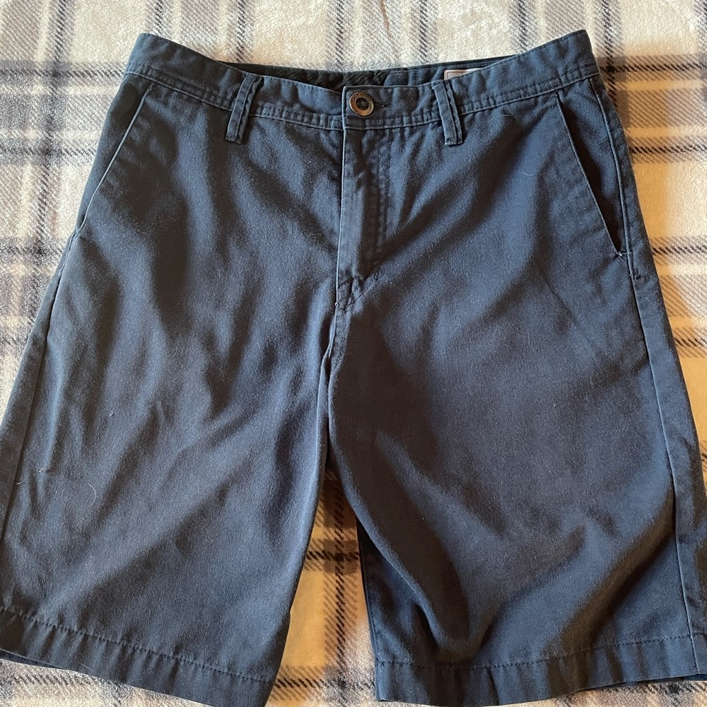 Youth Volcom Shorts 30 Waist